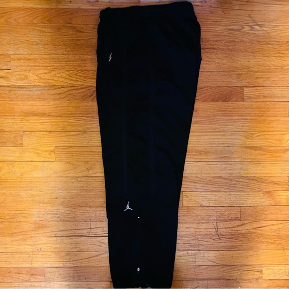 Jordan warm up pants - Picture 1 of 2